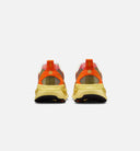 Vomero 18 SE Mens Lifestyle Shoe - Yellow/White